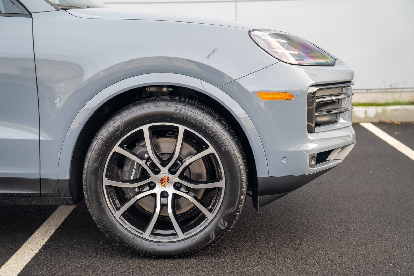 Certified 2026 Porsche Cayenne AWD/4WD image 9