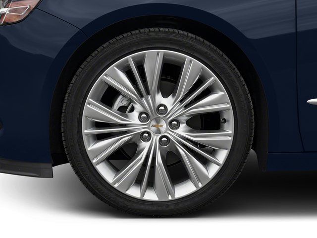 Used 2018 Chevrolet Impala Premier FWD image 14