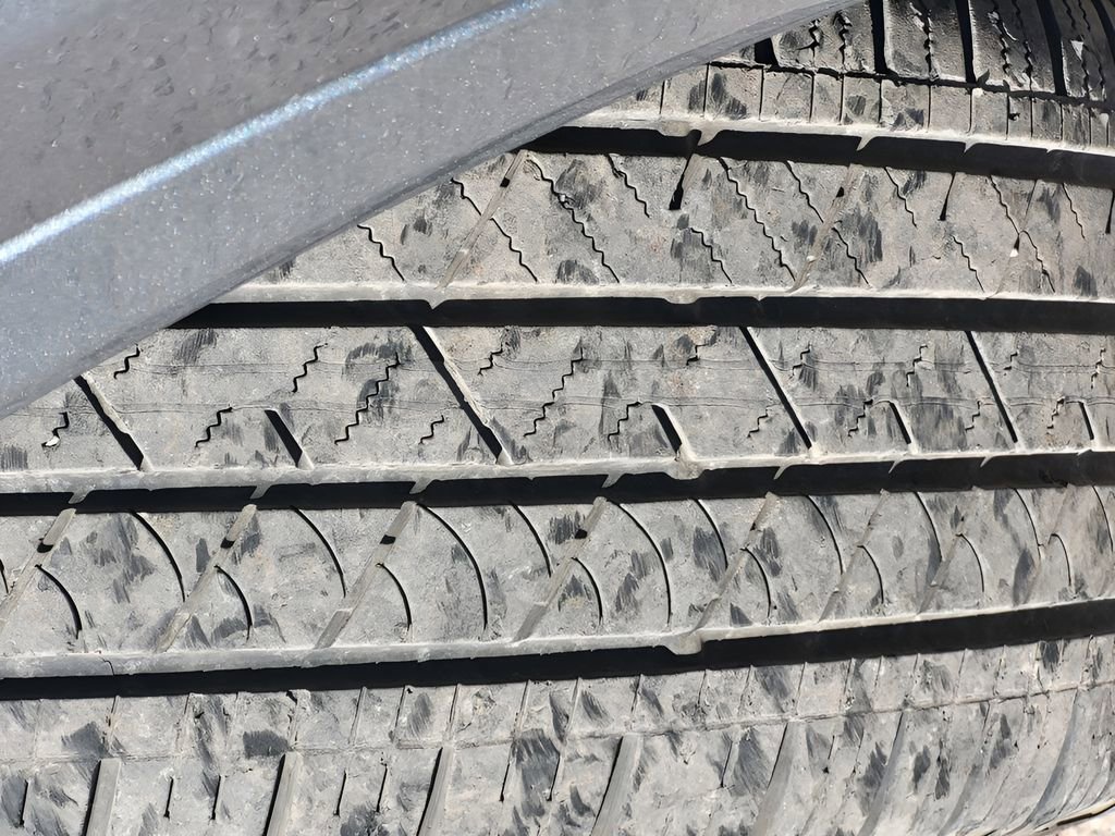 Used 2024 Cadillac XT6 Sport image 11