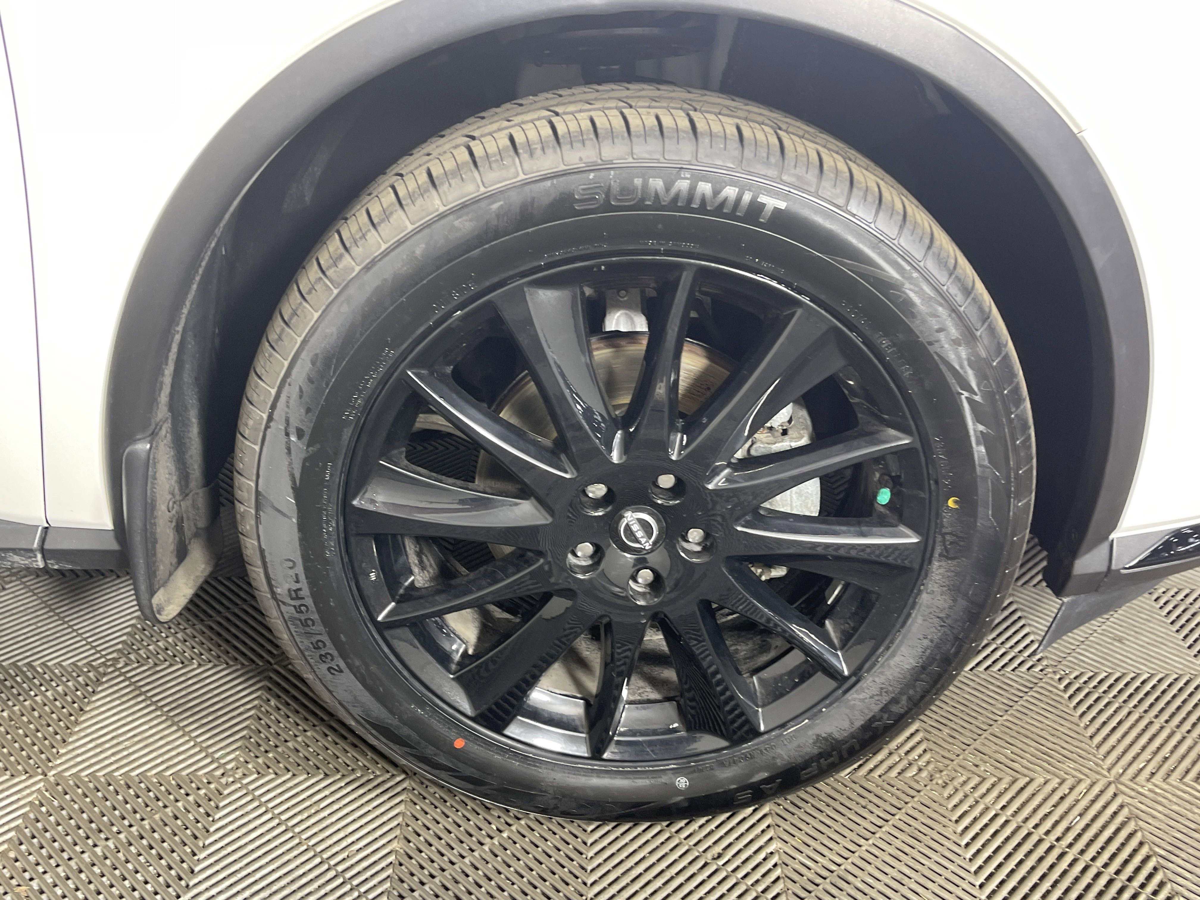 Used 2024 Nissan Murano SV w/ SV Midnight Edition Package image 7