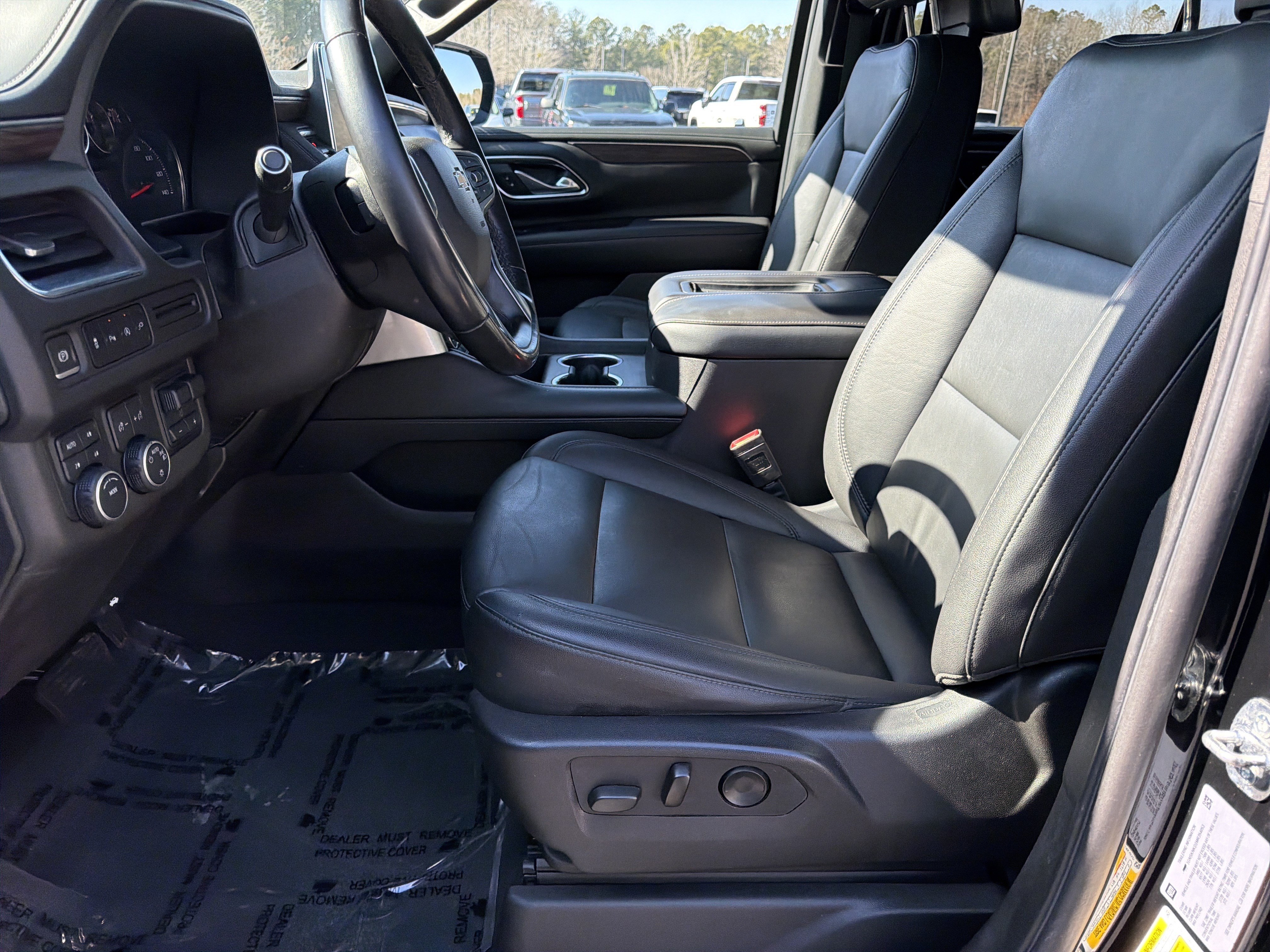 Used 2021 Chevrolet Tahoe LT w/ Rear Media and Nav Package image 9