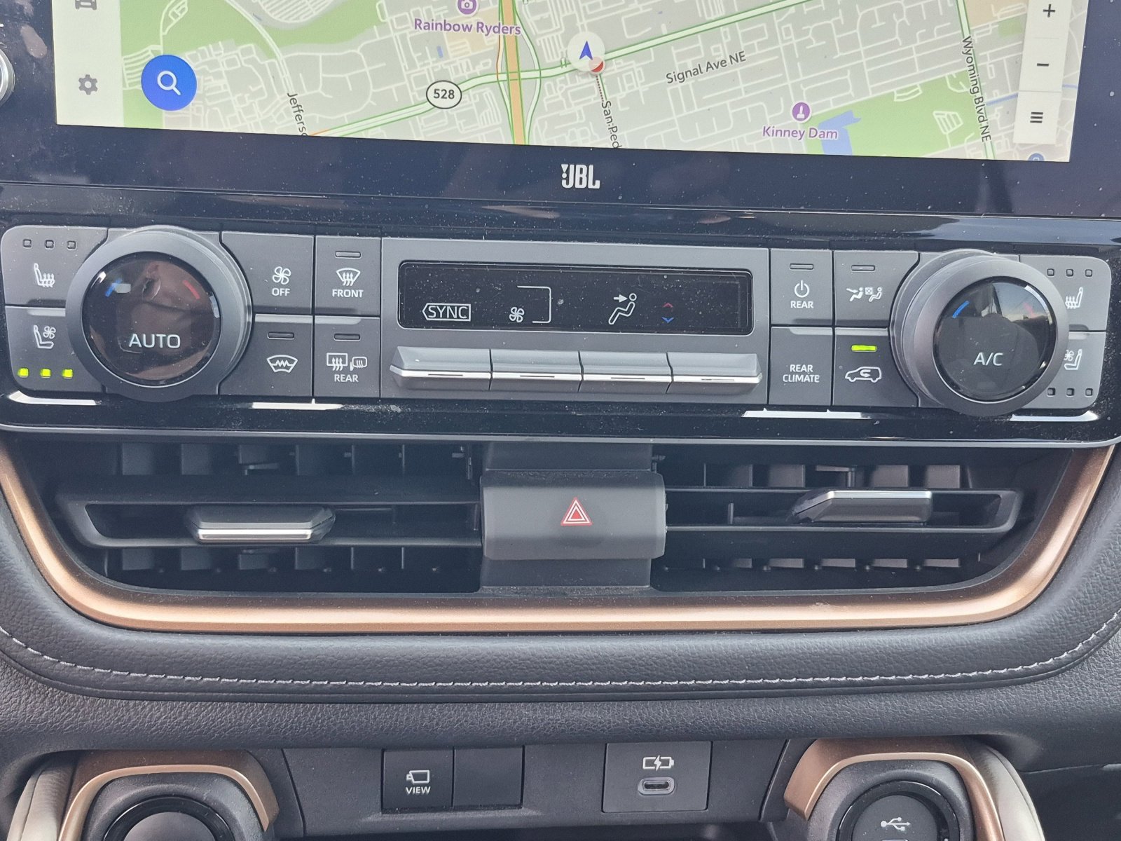 Used 2025 Toyota Grand Highlander AWD Hybrid image 34