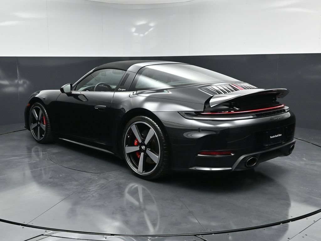 Certified 2026 Porsche 911 Targa 4S AWD/4WD image 3