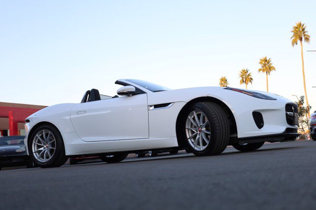 Used 2020 Jaguar F-TYPE Convertible image 13
