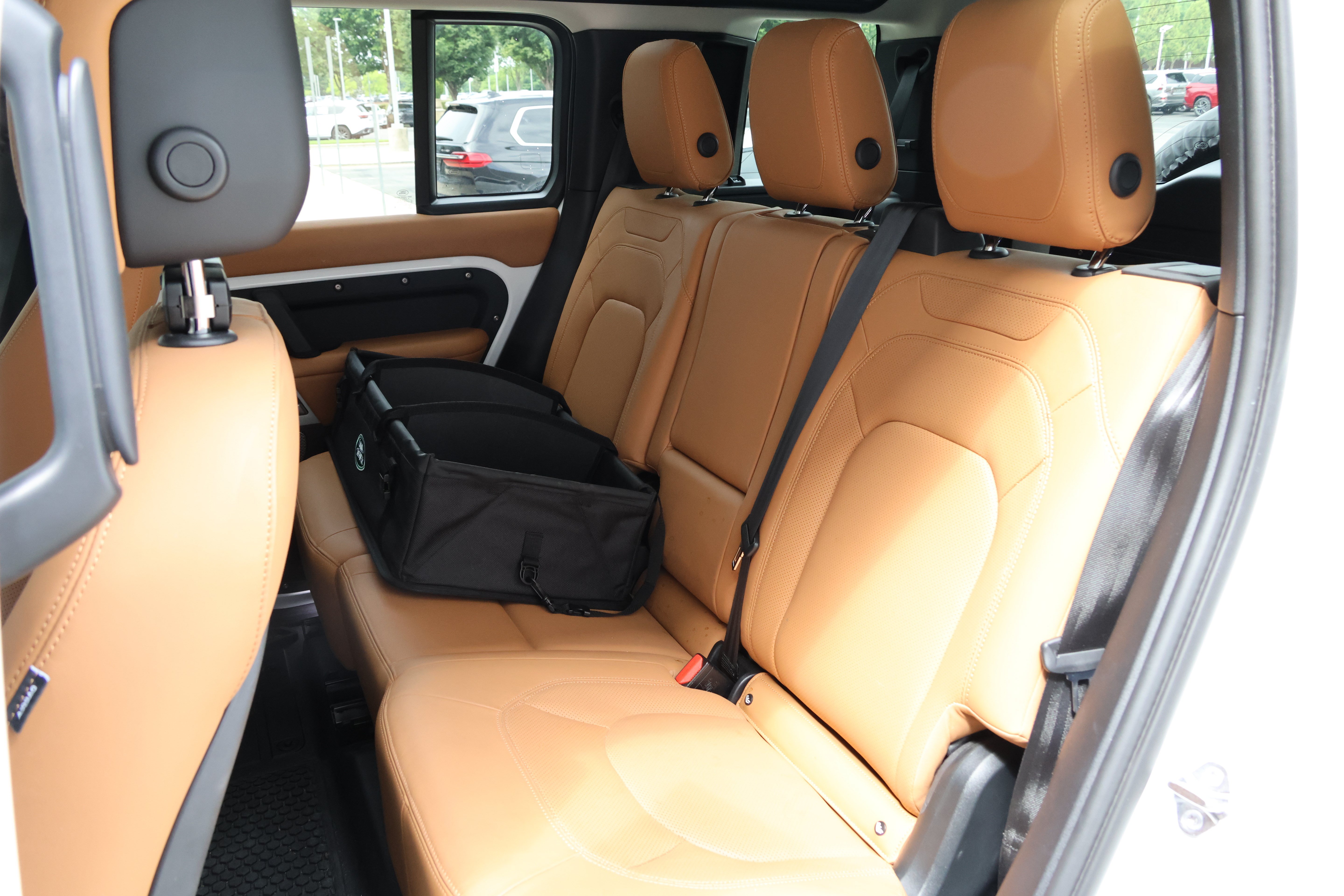 Used 2024 Land Rover Defender 110 S AWD/4WD image 32