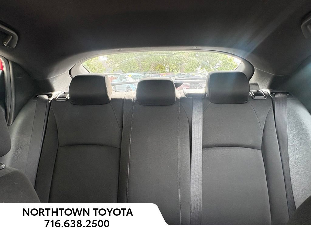 Used 2017 Honda Civic Sport image 5