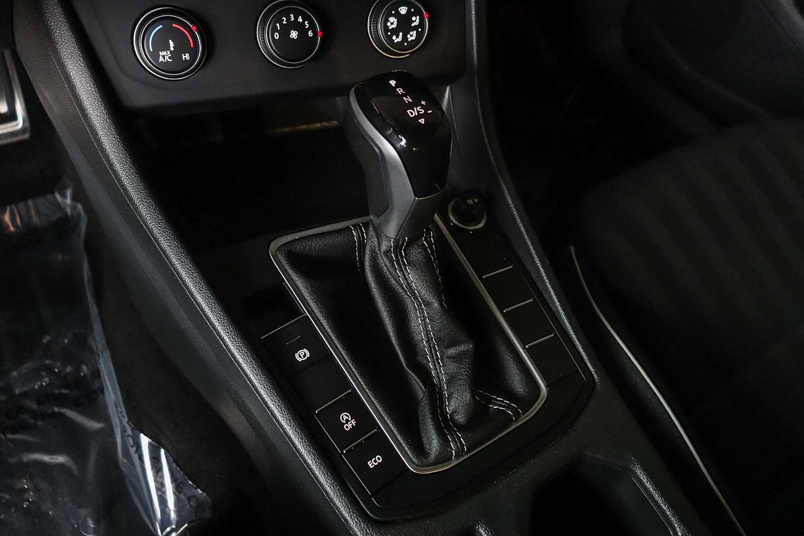 Certified 2023 Volkswagen Jetta Sport image 20