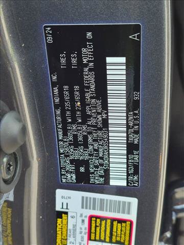 Certified 2024 Toyota Highlander LE FWD image 23