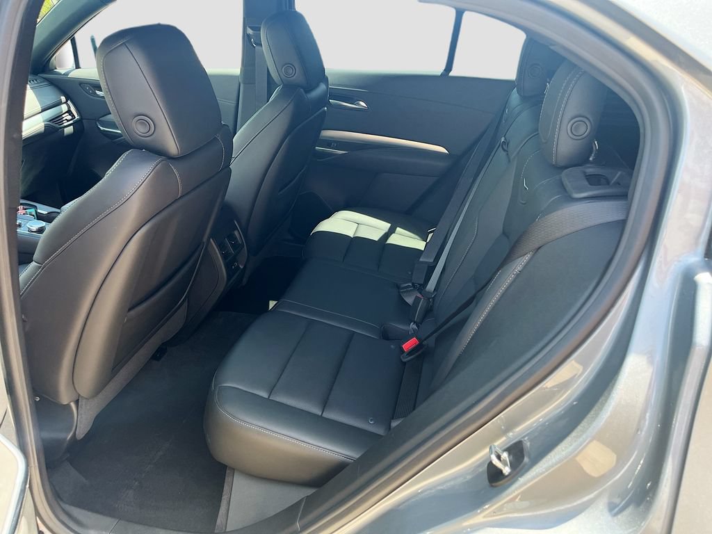 Used 2023 Cadillac XT4 Premium Luxury AWD/4WD image 26