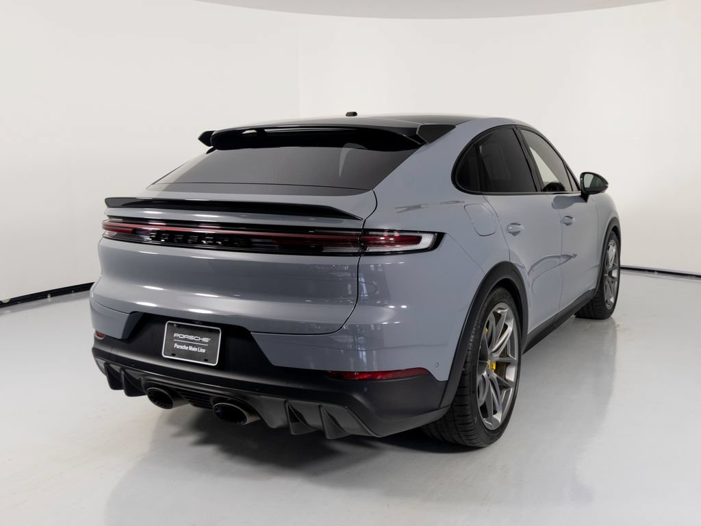 Certified 2024 Porsche Cayenne Turbo GT AWD/4WD image 11