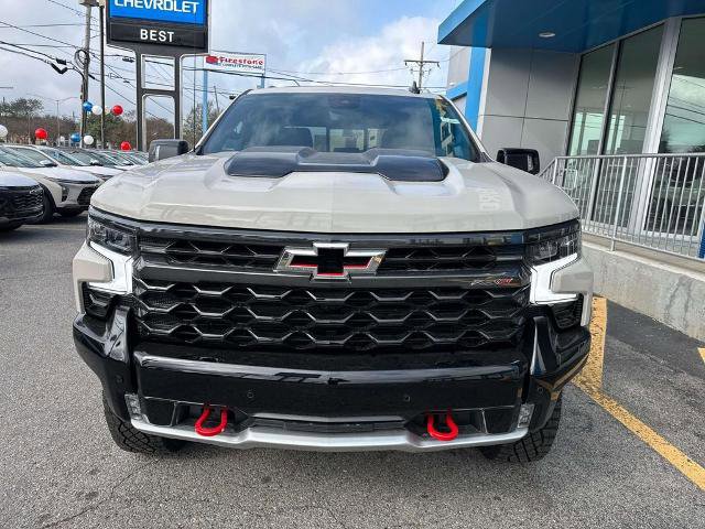 New 2026 Chevrolet Silverado 1500 ZR2 image 2