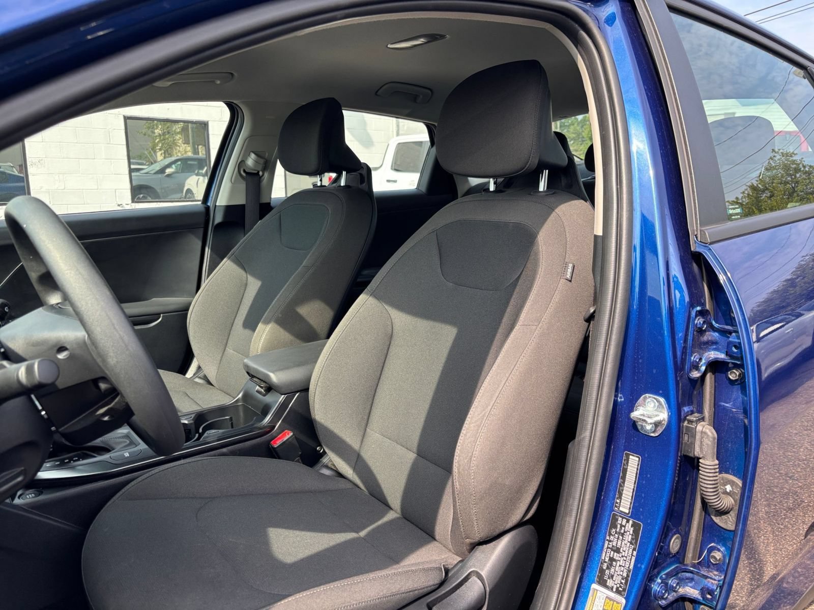 Used 2026 Kia K4 FWD image 34