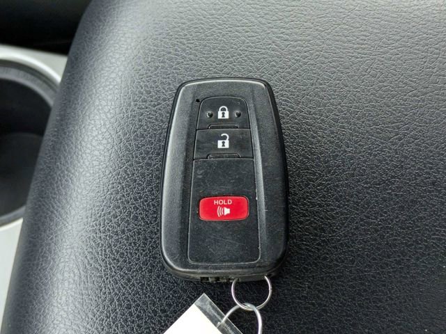 Used 2023 Toyota 4Runner SR5 AWD/4WD image 28