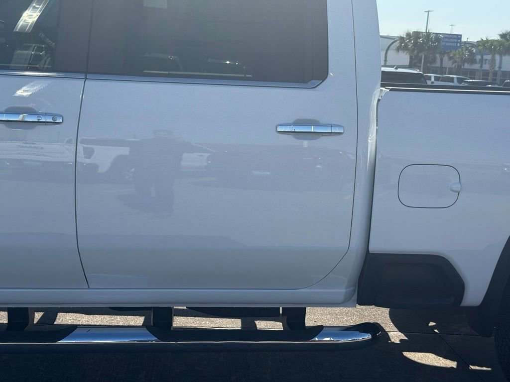 New 2026 Chevrolet Silverado 2500 LT w/ Z71 Chrome Sport Edition image 17