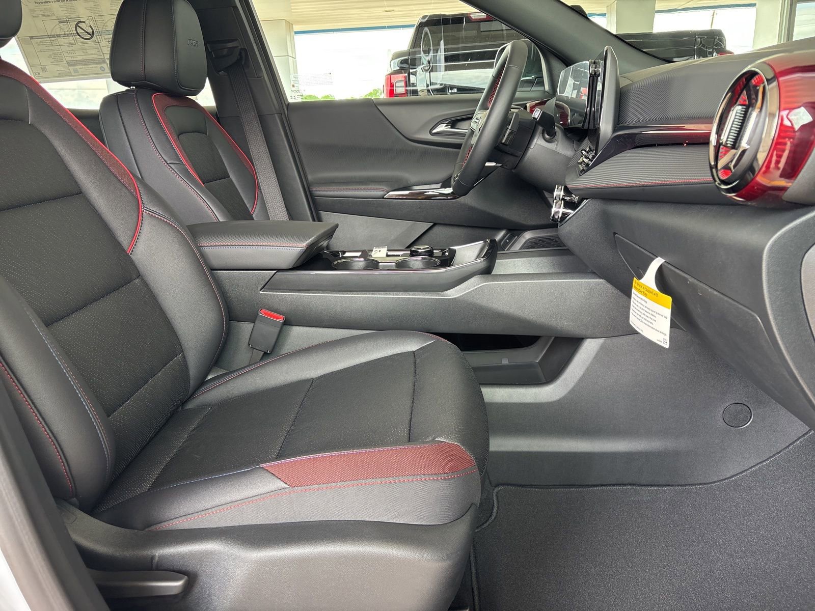 New 2026 Chevrolet Equinox RS w/ Safety and Technology Package FWD image 20