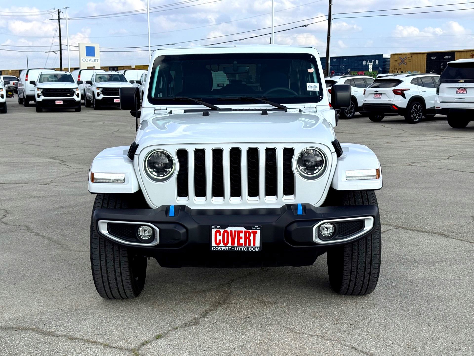 Used 2023 Jeep Wrangler Unlimited Sahara image 4