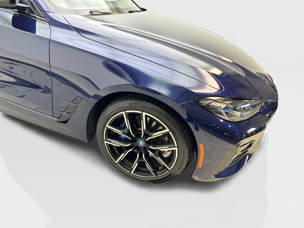 Used 2023 BMW i4 eDrive40 w/ M Sport Package RWD image 19