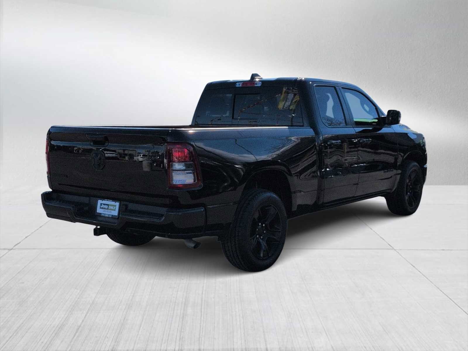 Used 2023 RAM 1500 Big Horn image 8