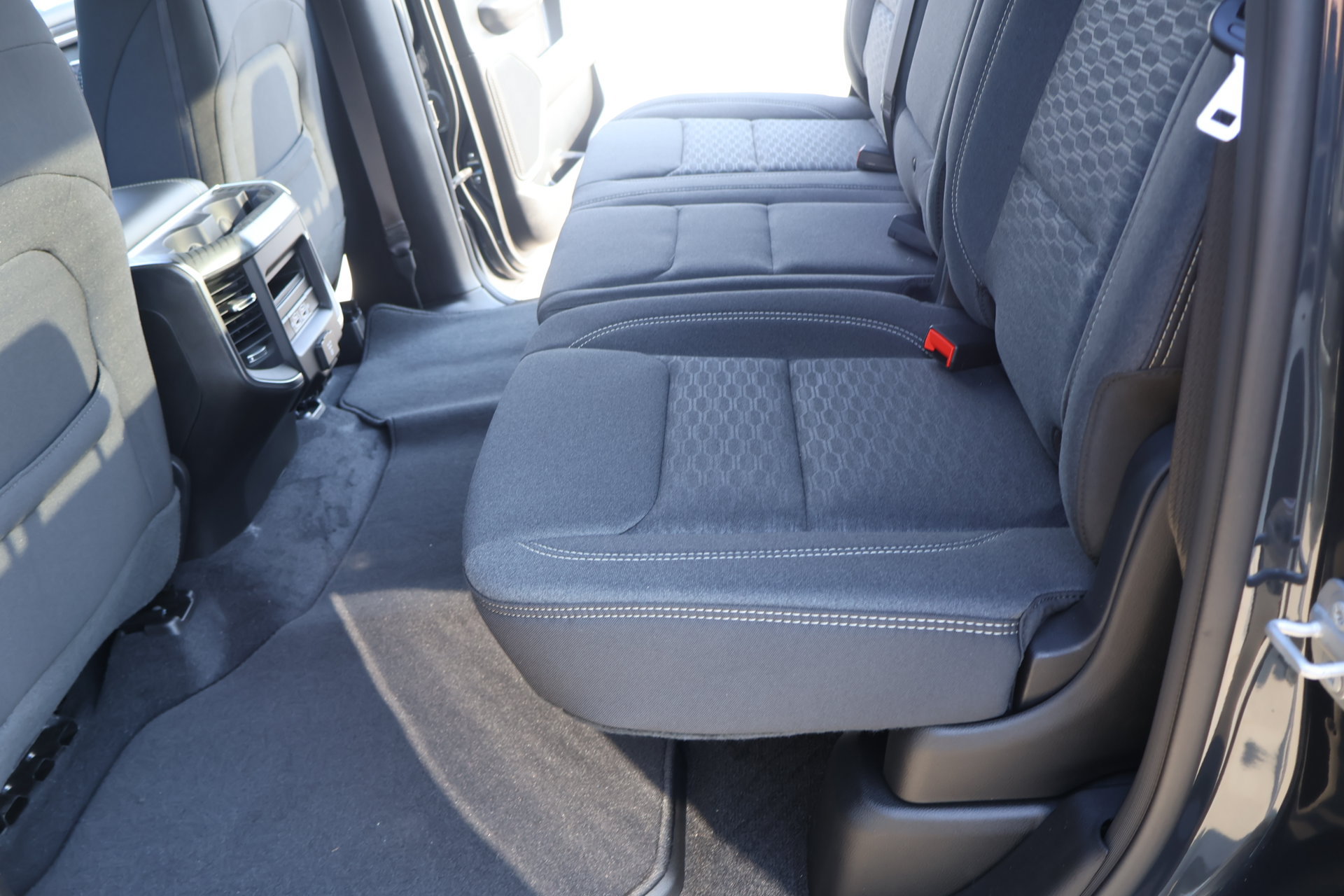 New 2026 RAM 1500 Lone Star AWD/4WD image 13