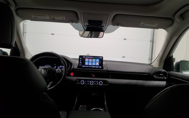 Certified 2025 Honda Pilot Touring image 22