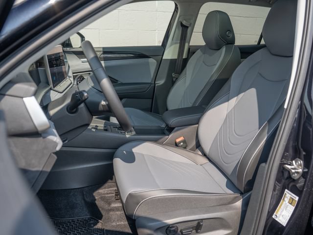 New 2026 Volkswagen Tiguan SE AWD/4WD image 8