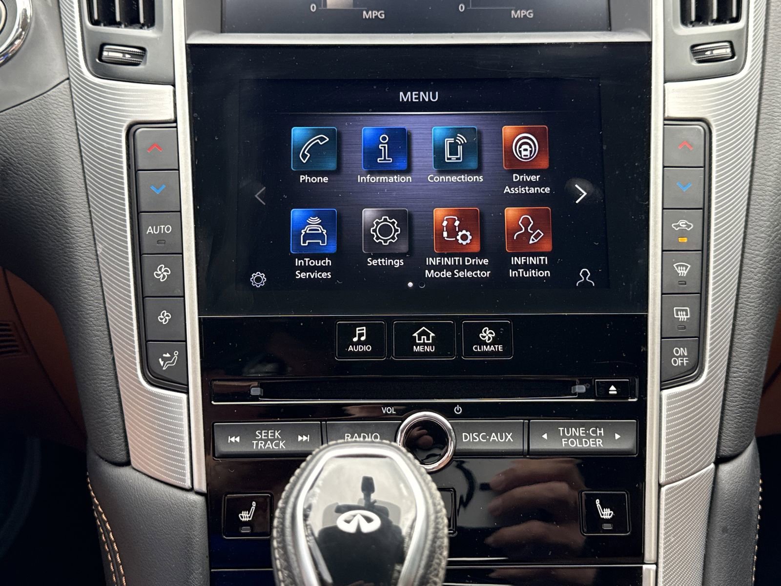 Used 2023 INFINITI Q50 Luxe w/ Cargo Package RWD image 26