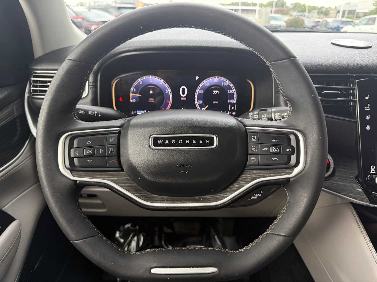 Used 2022 Jeep Wagoneer Series II AWD/4WD image 27