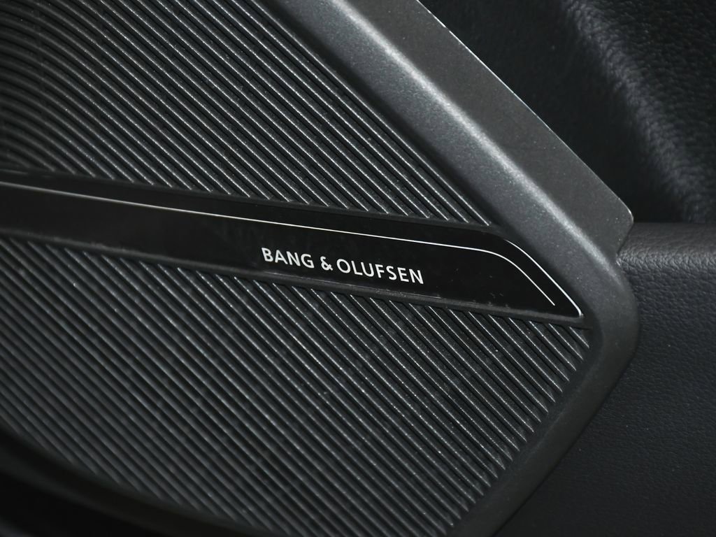 Used 2024 Audi Q5 2.0T Premium Plus image 16