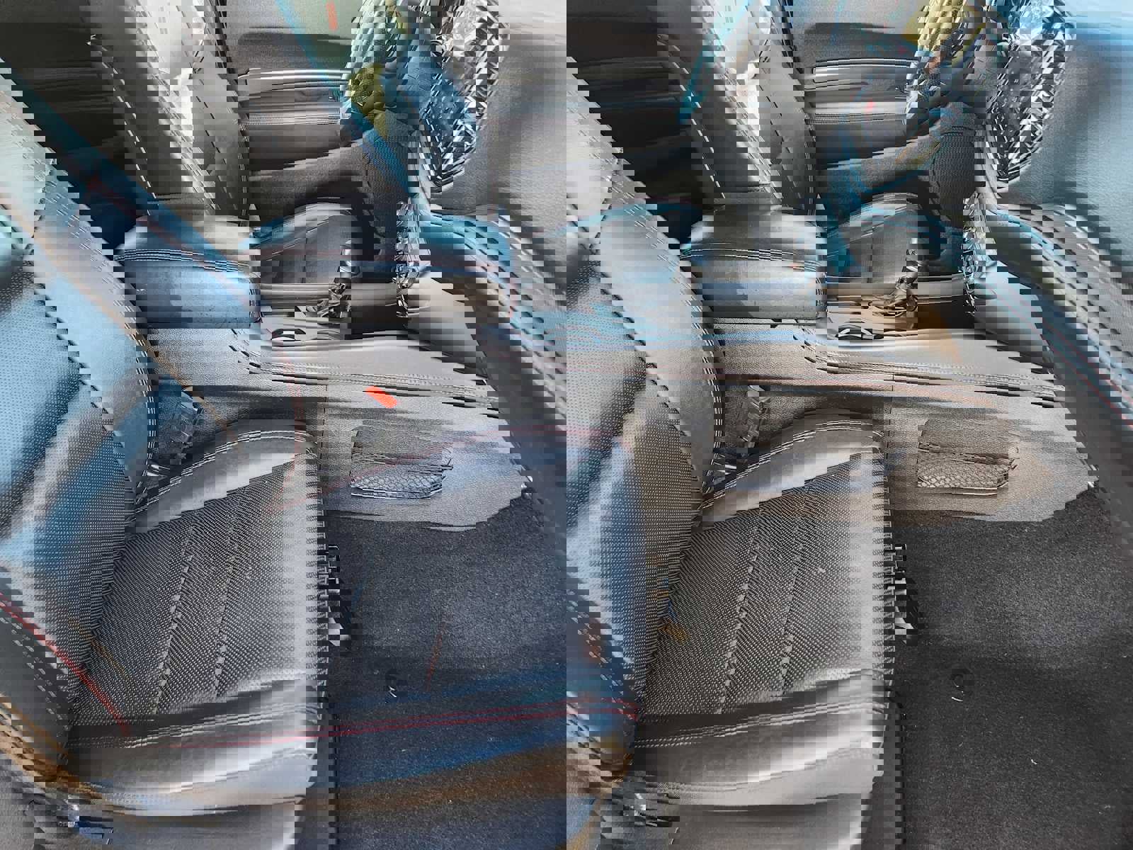 Used 2024 Dodge Durango GT image 16