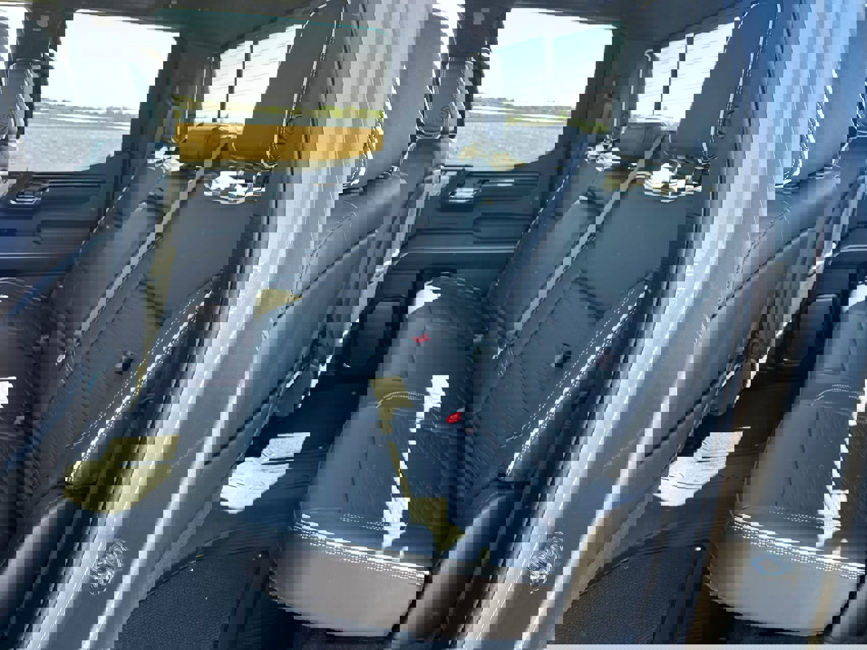 Used 2025 GMC Sierra 1500 AT4X image 23