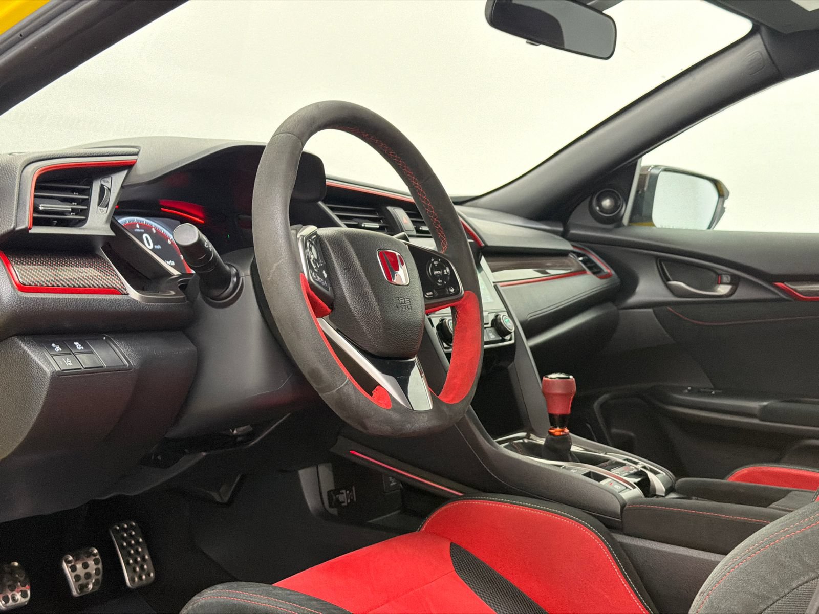 Used 2021 Honda Civic Type R Limited image 19