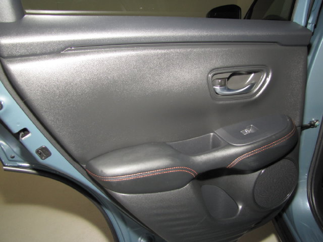 Certified 2025 Honda HR-V Sport image 35