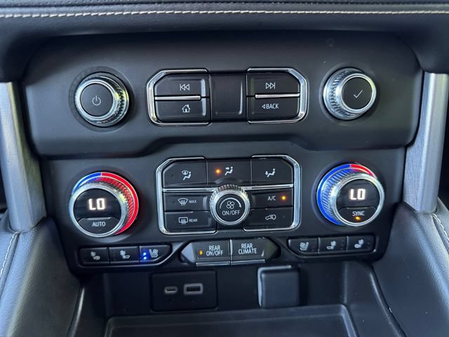 Certified 2023 GMC Yukon XL SLT AWD/4WD image 18