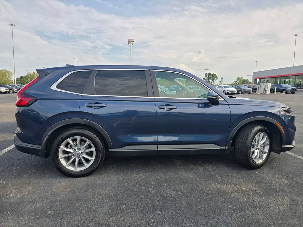 Used 2025 Honda CR-V EX image 8