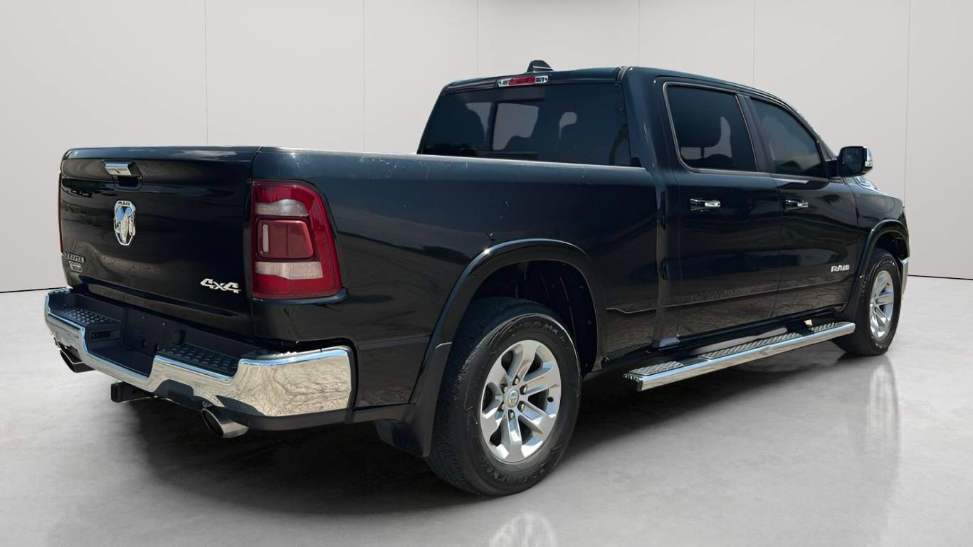 Used 2022 RAM 1500 Laramie AWD/4WD image 5