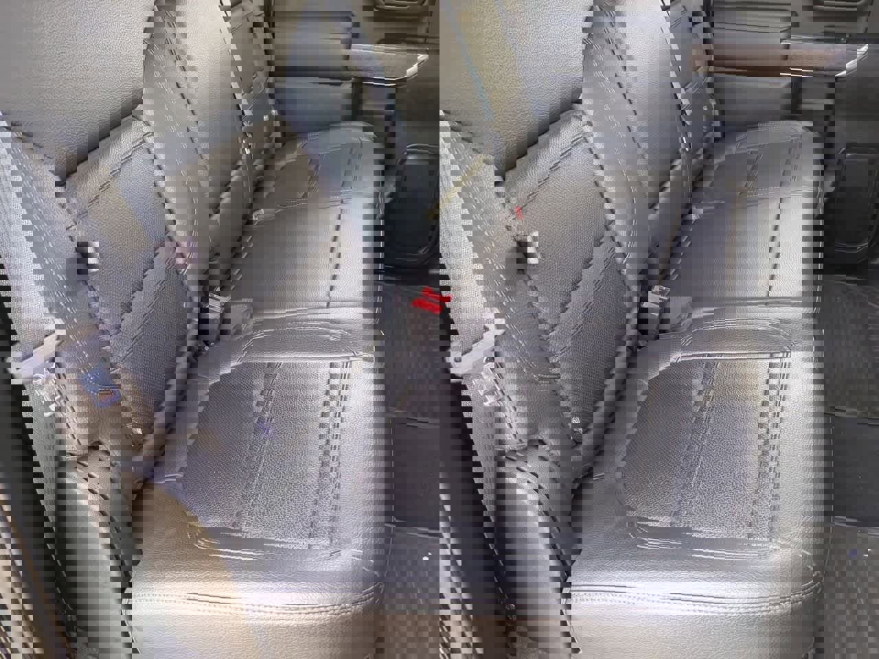 Used 2022 GMC Sierra 2500 Denali w/ Denali Ultimate Package image 22