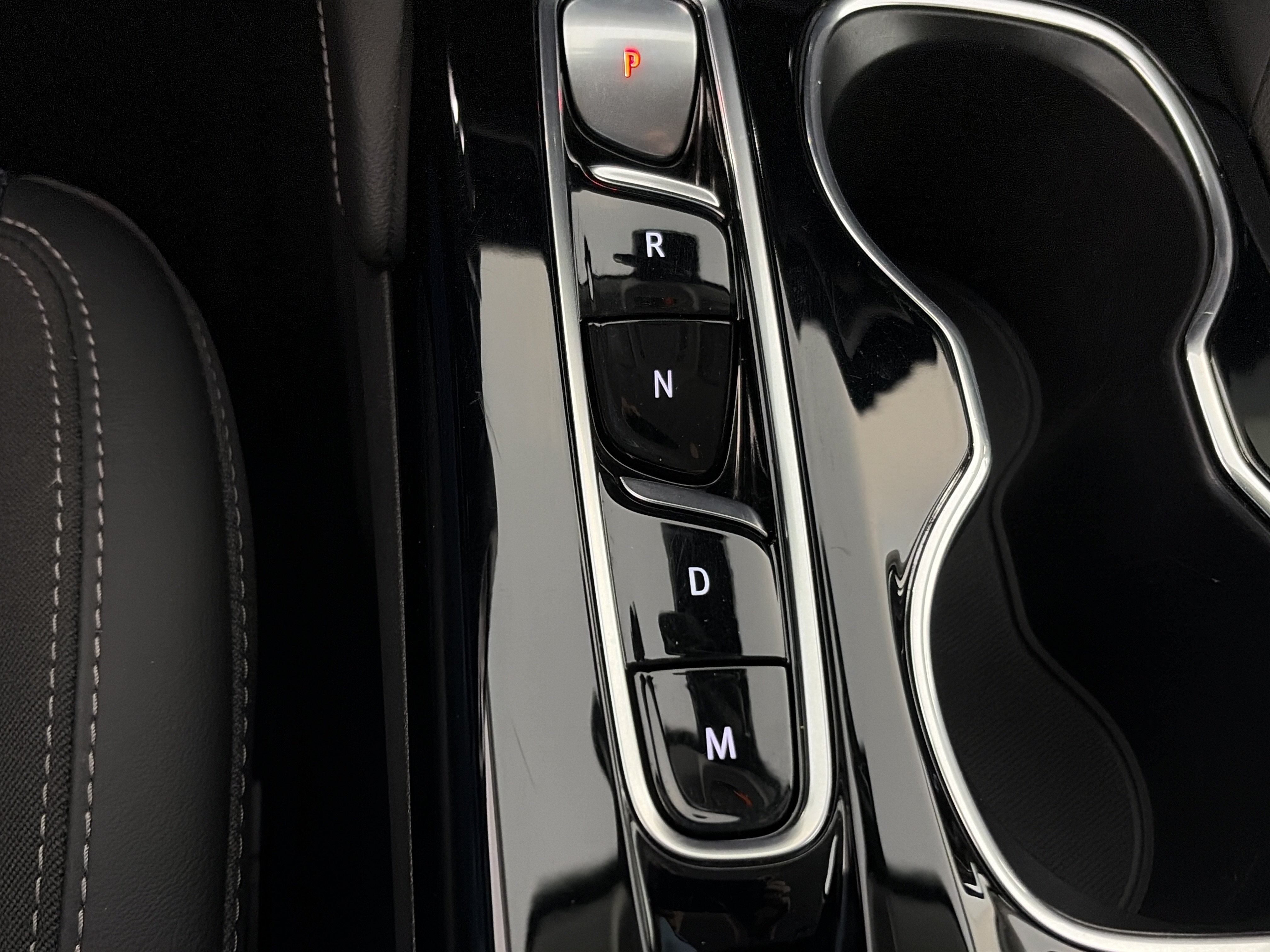 Used 2023 Buick Envision Preferred AWD/4WD image 29