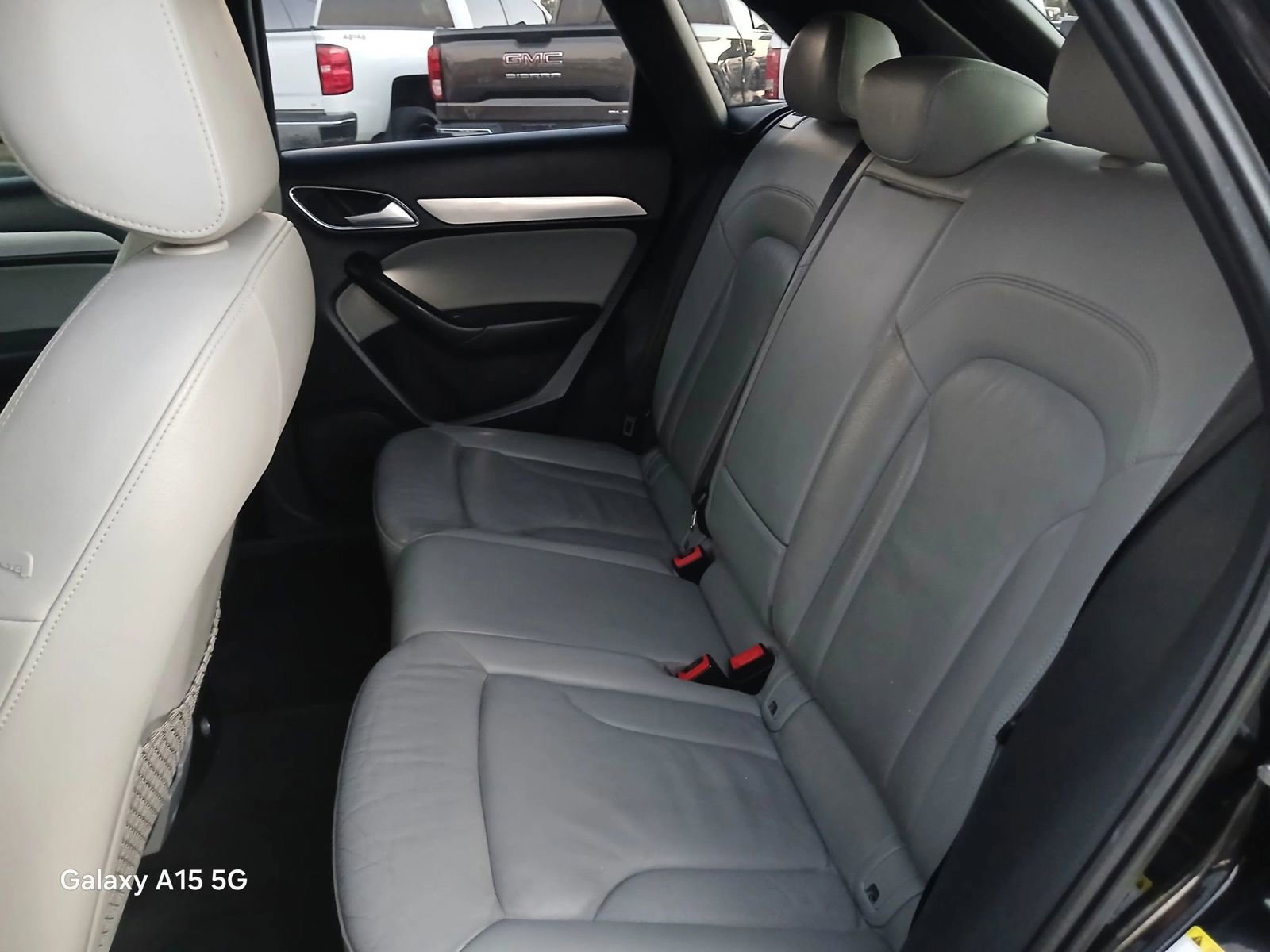Used 2018 Audi Q3 2.0T Premium FWD image 13