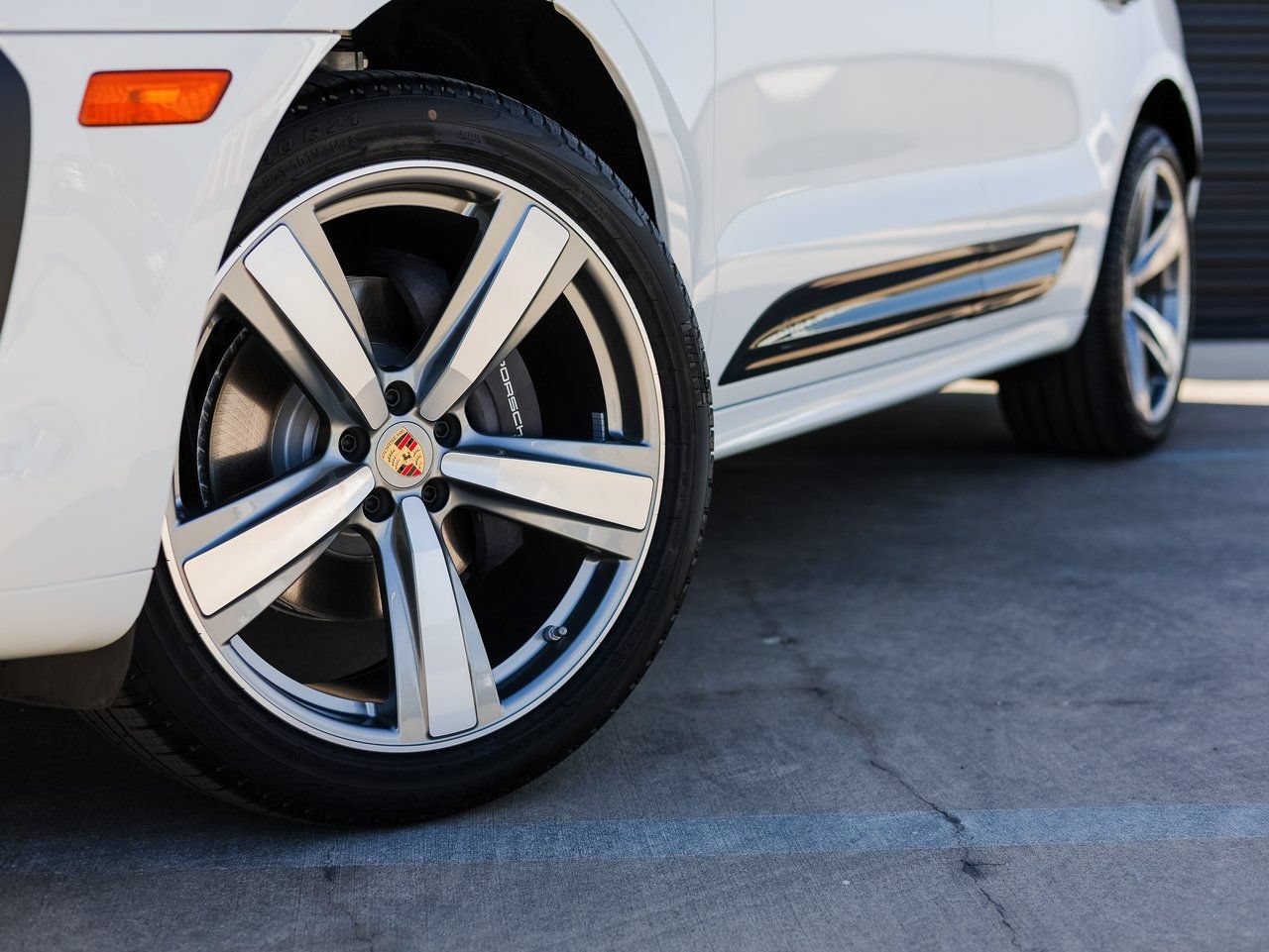 Certified 2026 Porsche Macan Turbo AWD/4WD image 12