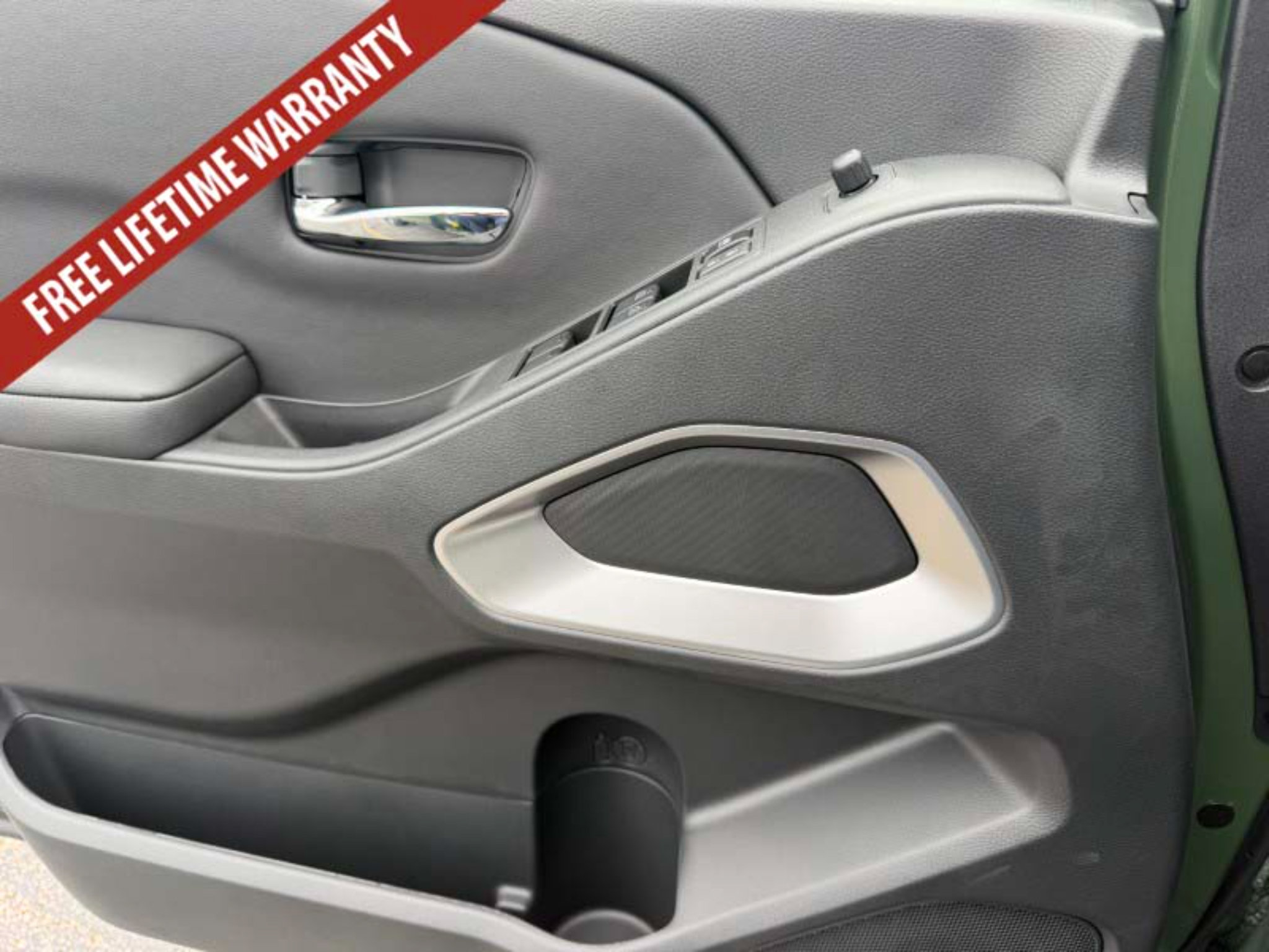 New 2027 Nissan Frontier 4x4 Crew Cab image 18