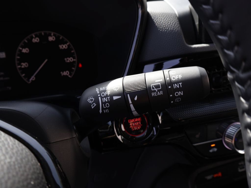 Used 2025 Honda CR-V EX-L image 37
