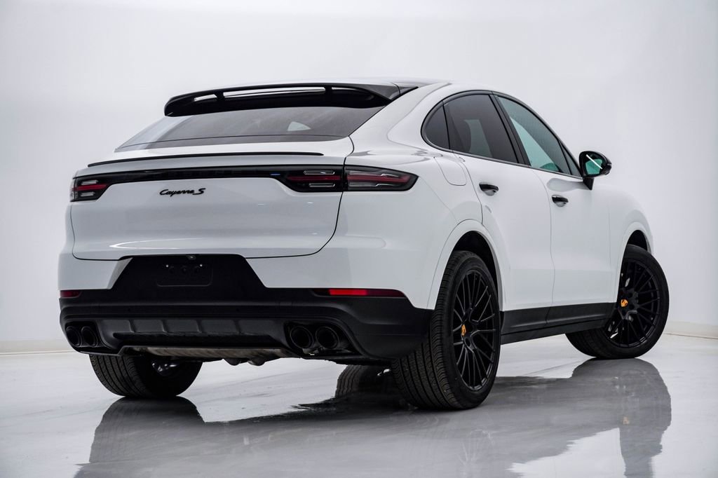 Certified 2023 Porsche Cayenne S image 11
