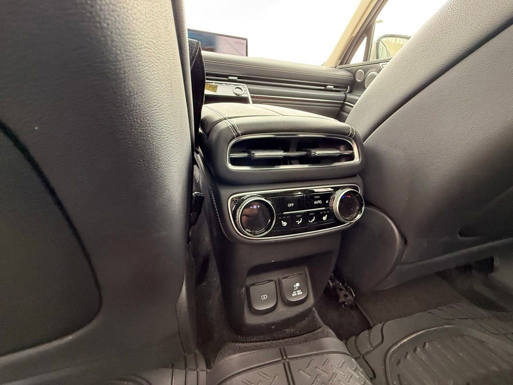 Used 2021 Genesis GV80 3.5T w/ Advanced Package 06 AWD/4WD image 19