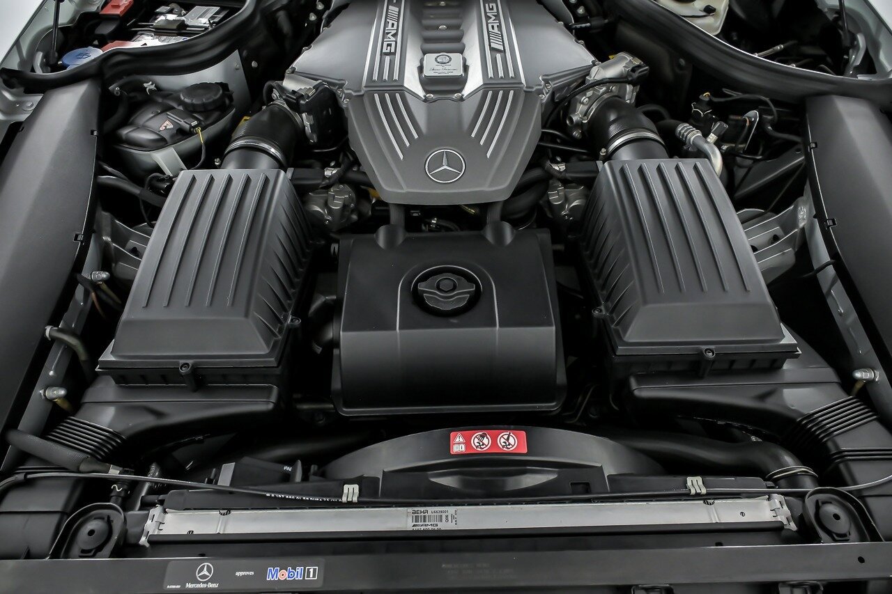 Used 2012 Mercedes-Benz SLS AMG Coupe image 18