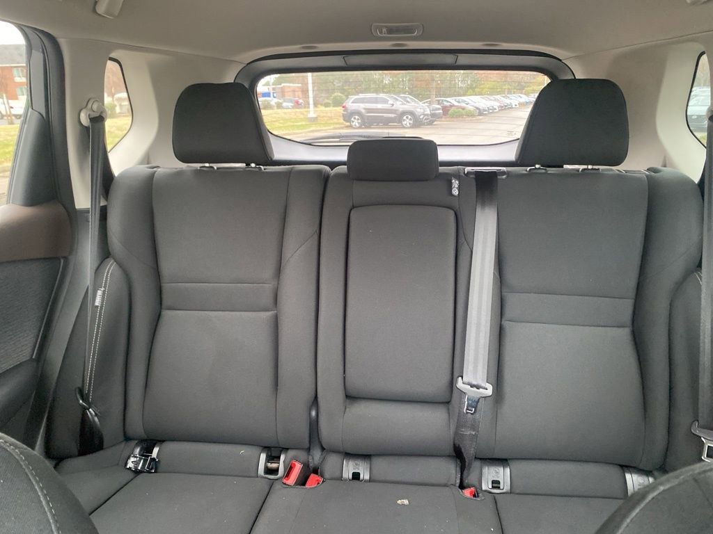 Used 2023 Nissan Rogue S image 26