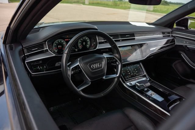 Used 2022 Audi A8 L 3.0T AWD/4WD image 13