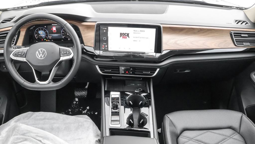 New 2026 Volkswagen Atlas SE AWD/4WD image 37