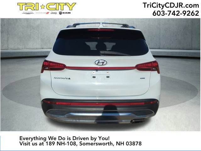 Used 2022 Hyundai Santa Fe SEL w/ Convenience Package image 4