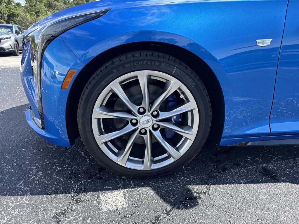New 2026 Cadillac CT5 Sport w/ Platinum Package RWD image 10