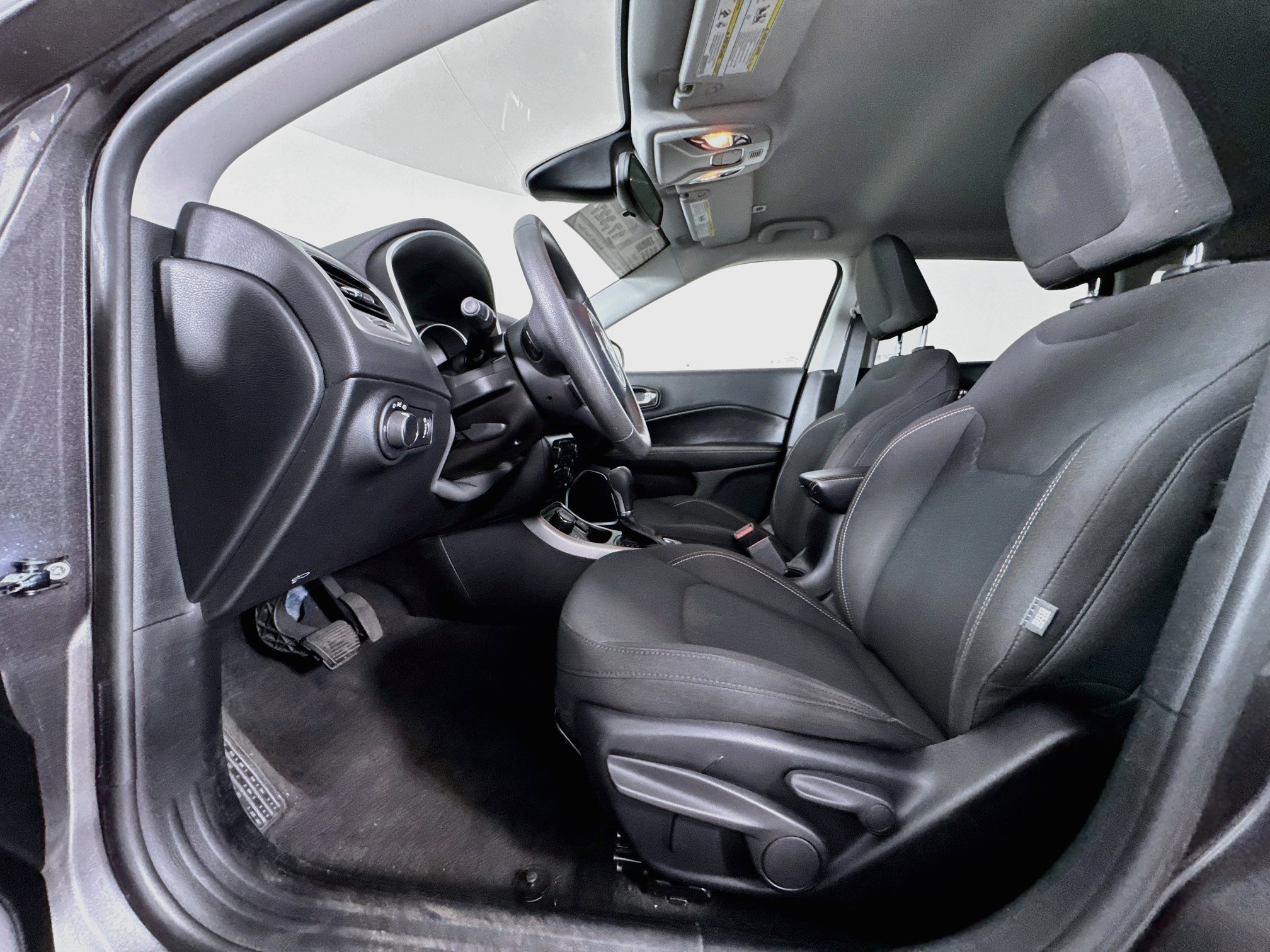 Used 2019 Jeep Compass Sport AWD/4WD image 20